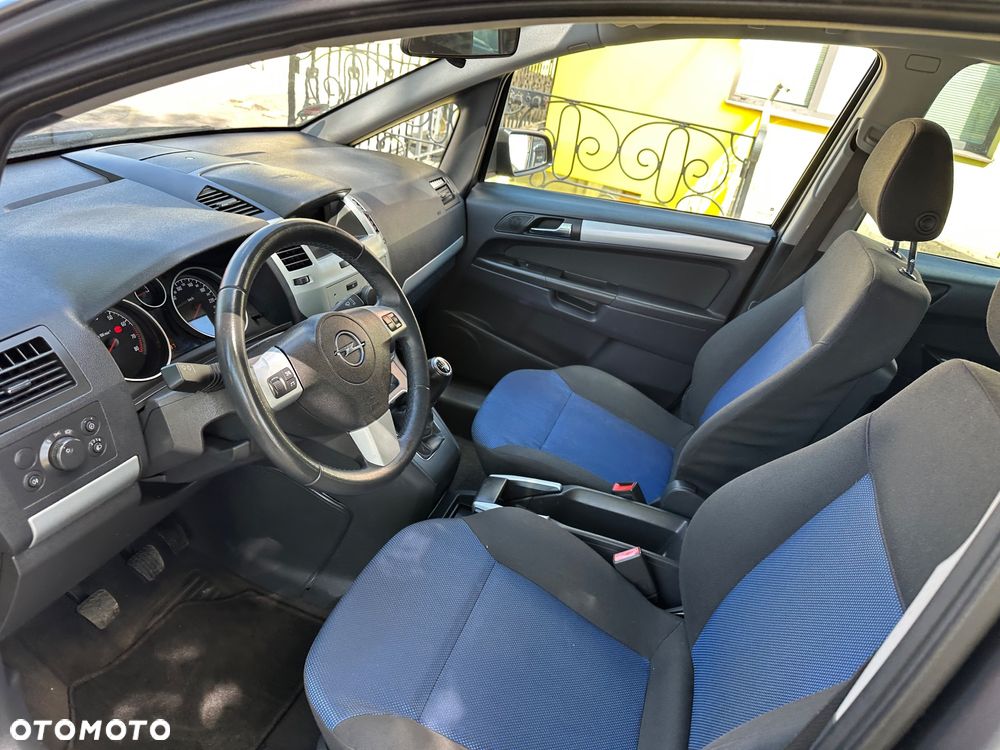 Opel Zafira 1.6 Innovation - 21