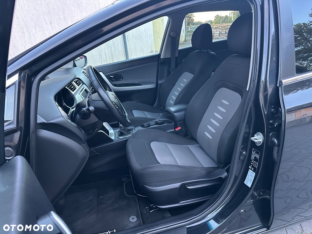 Kia Ceed 1.6 CRDi 128 ISG Dream Team Edition - 20