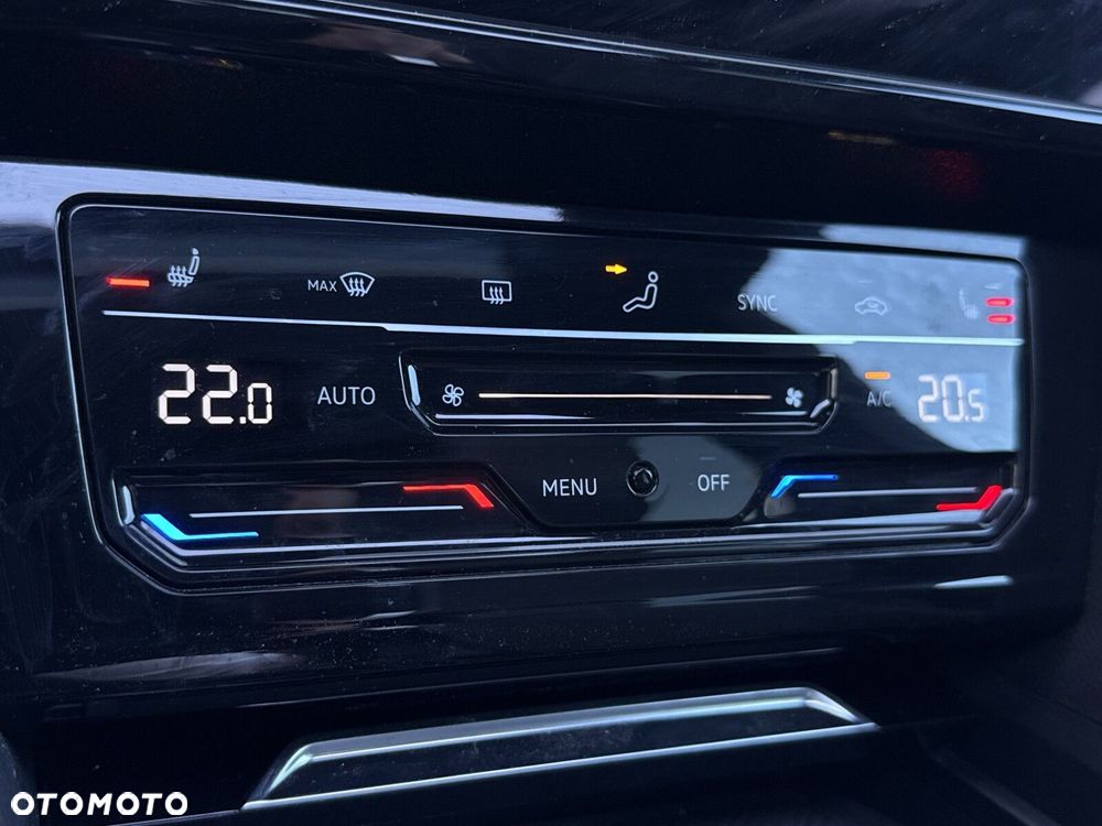 Volkswagen Arteon 2.0 TDI 4Motion R-Line DSG - 23