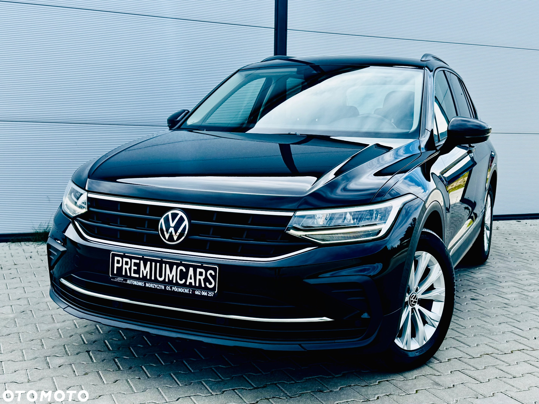 Volkswagen Tiguan - 13