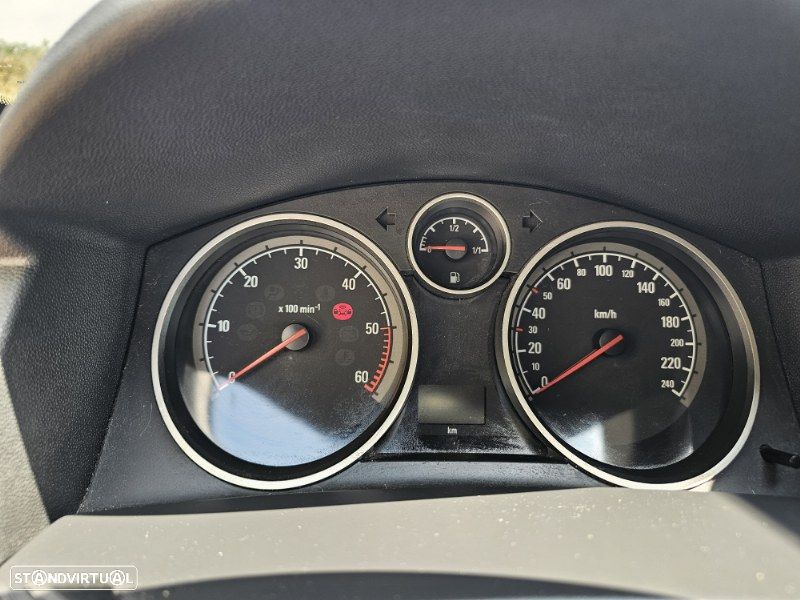 Opel Astra Caravan 1.7 CDTi Cosmo Plus - 22