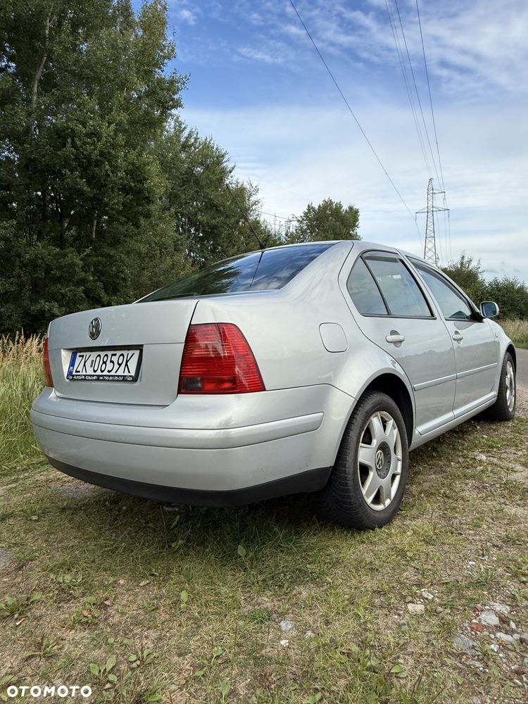 Volkswagen Bora - 3
