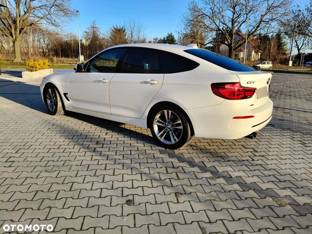 BMW 3GT 320d xDrive Sport Line sport - 8