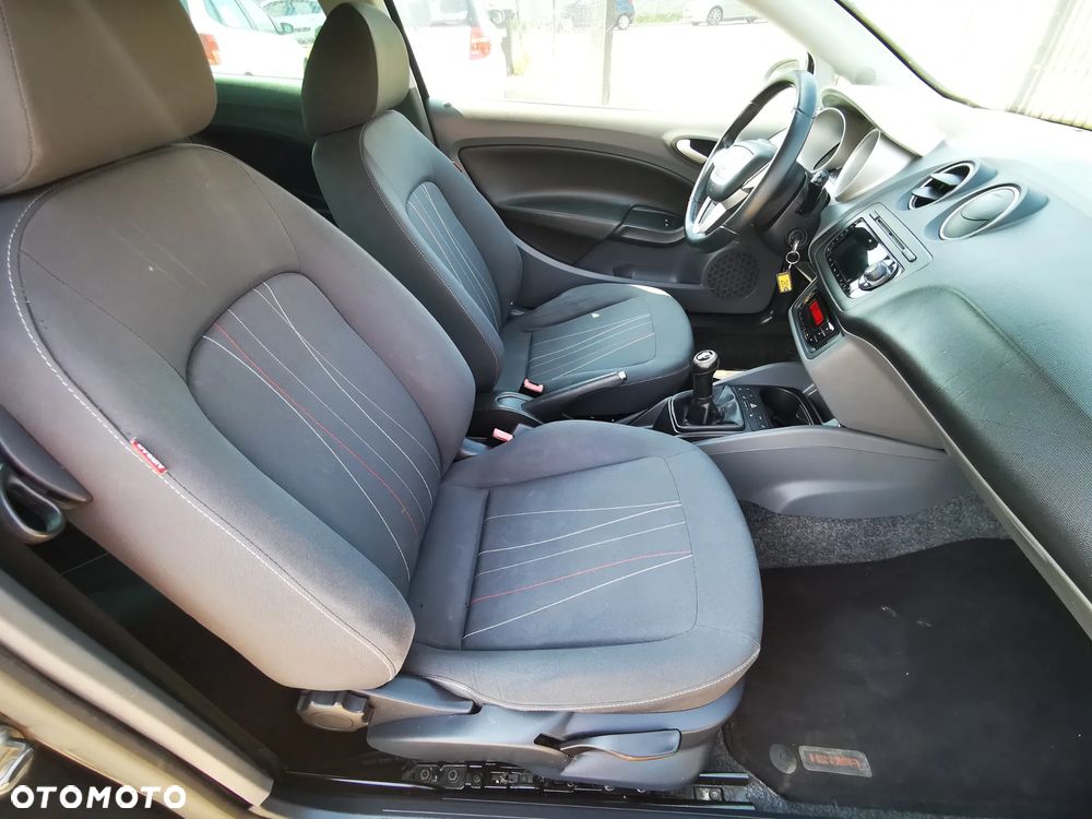 Seat Ibiza SC 1.4 16V Sport - 13