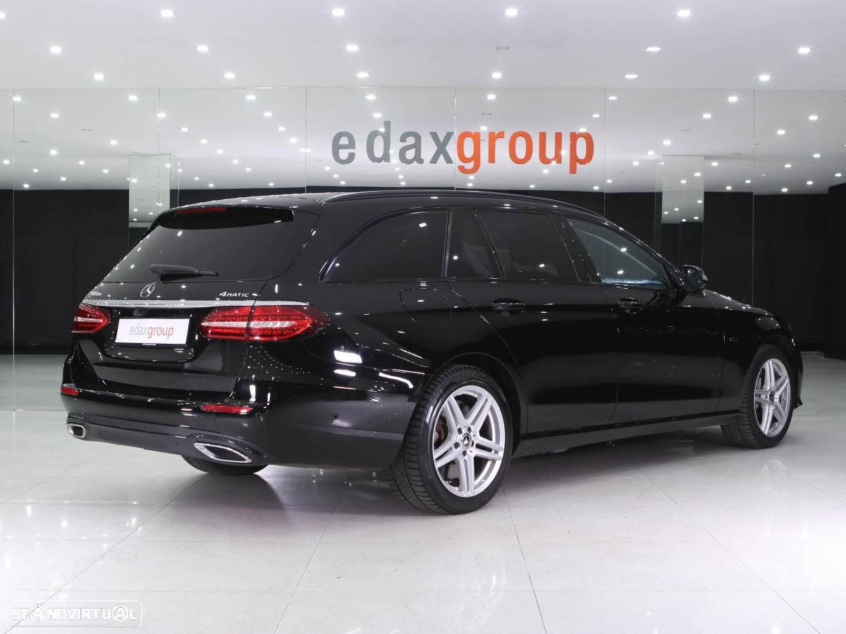 Mercedes-Benz E 300 de 4Matic T 9G-TRONIC Avantgarde - 3