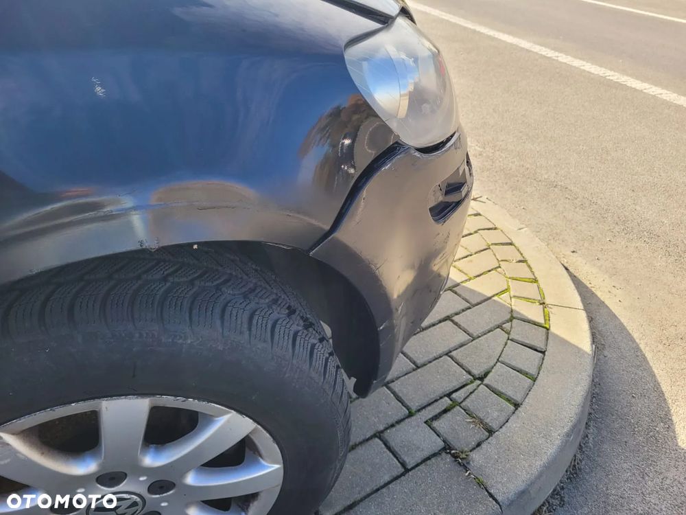 Volkswagen Golf Plus 2.0 TDI Comfortline DSG - 26