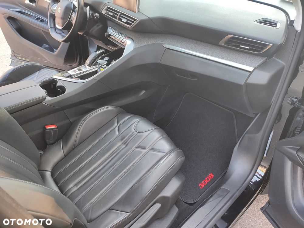 Peugeot 3008 1.6 THP Allure S&S EAT6 - 16