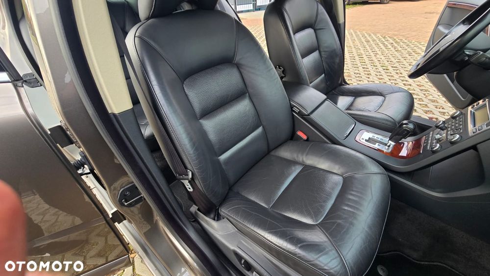 Volvo S80 V8 AWD Executive - 20