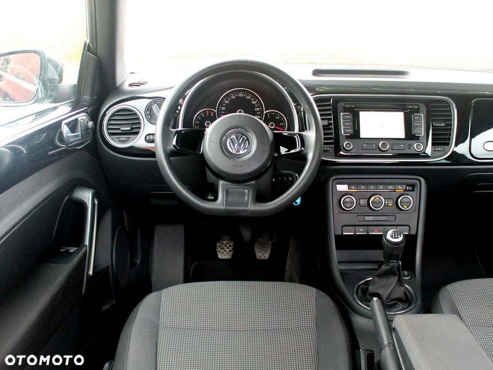Volkswagen Beetle - 8