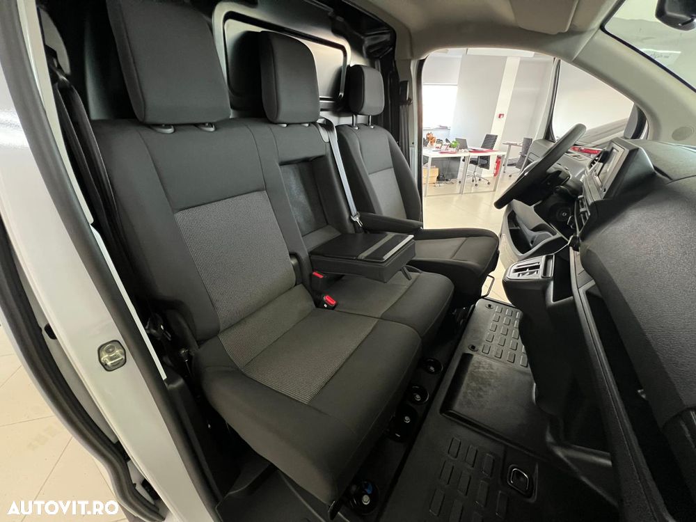 Toyota ProAce Panel Van 50kWh - 14