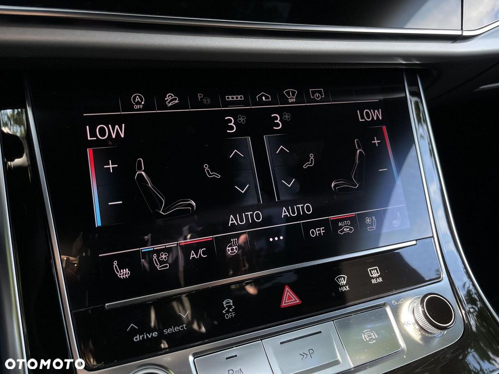 Audi Q8 - 38