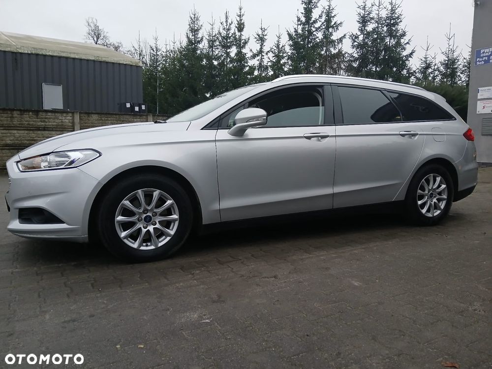 Ford Mondeo - 23