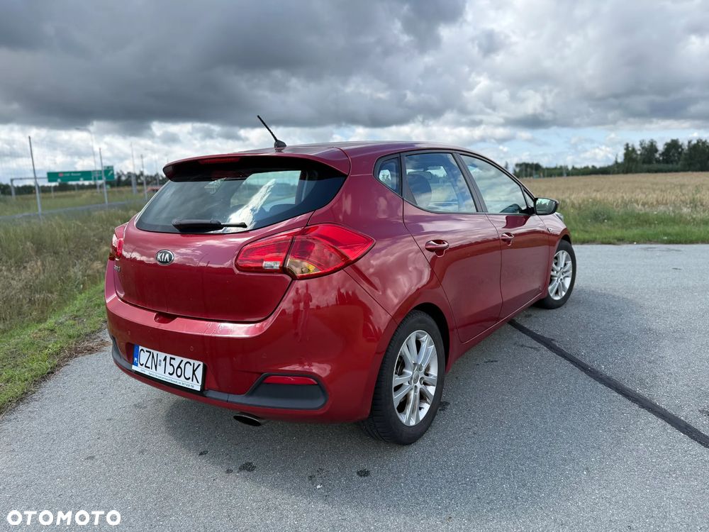 Kia Ceed 1.6 GDI L - 3
