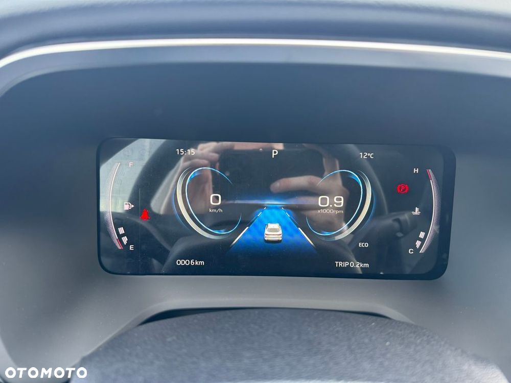 JAC J7 Plus CVT - 15