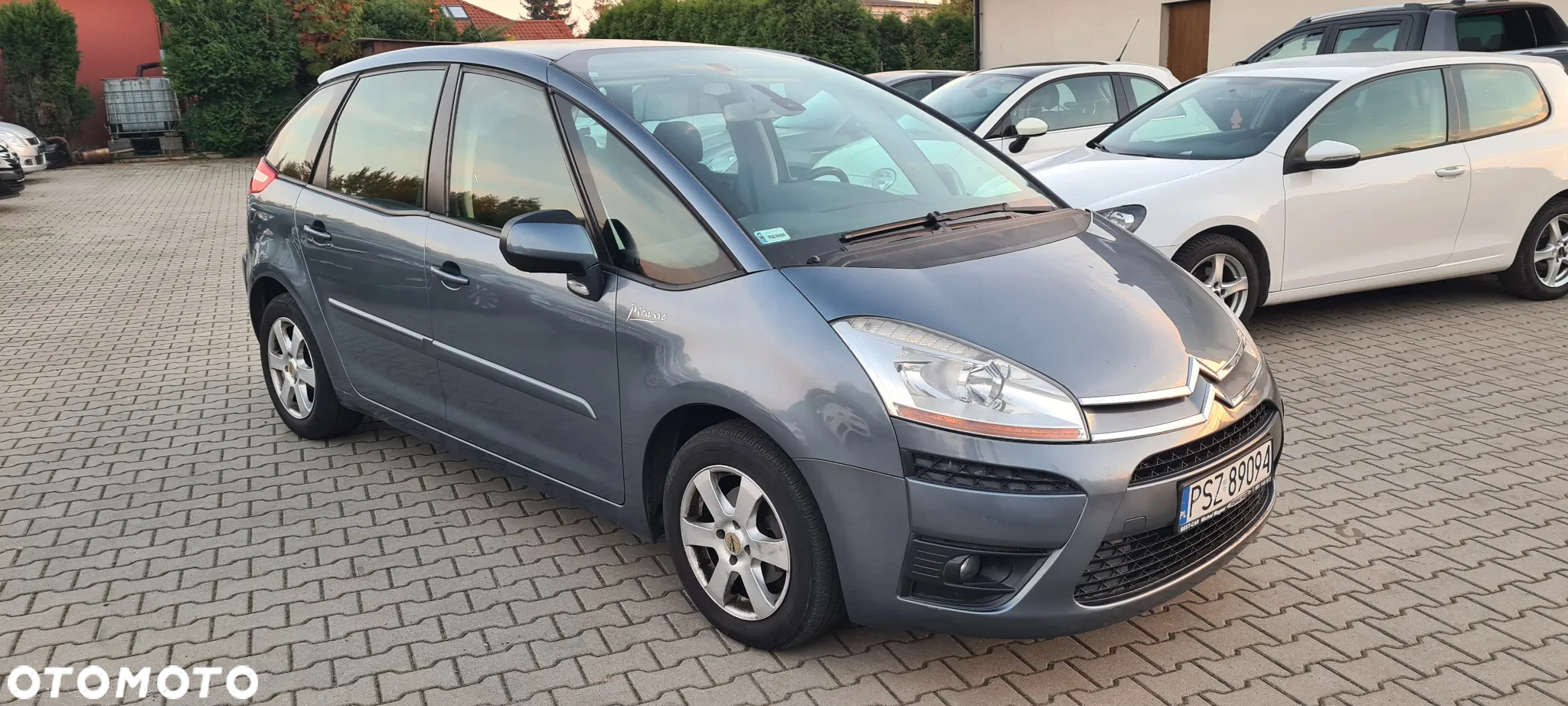 Citroën C4 Picasso 1.6 HDi FAP Confort - 10