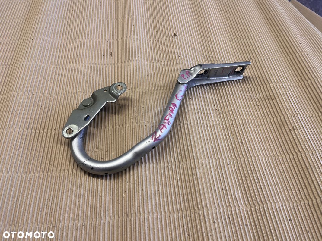 OPEL ZAFIRA C ZAWIAS MASKI PRAWY 13283109 - 1
