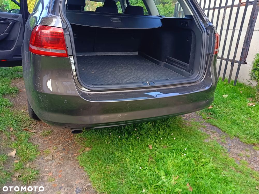 Volkswagen Passat - 19