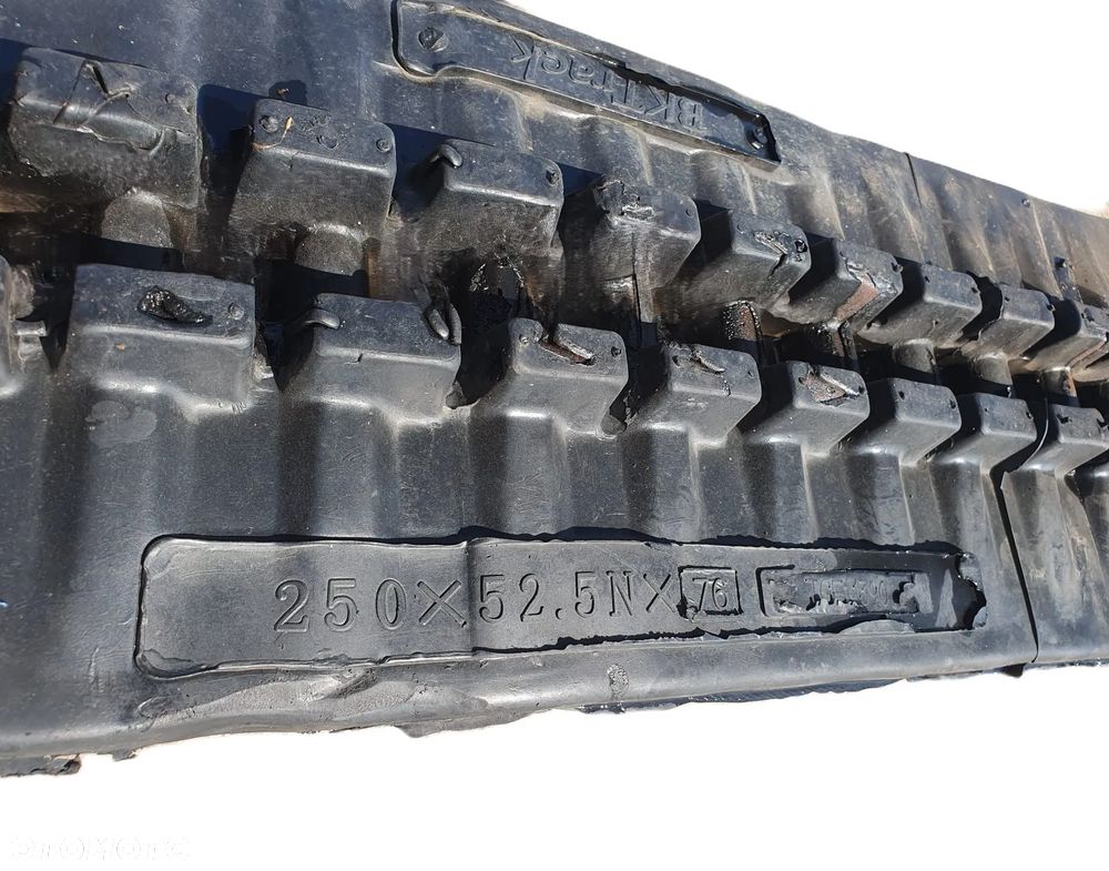 Gąsienica gumowa 250x52,5x76 BK Track - 3