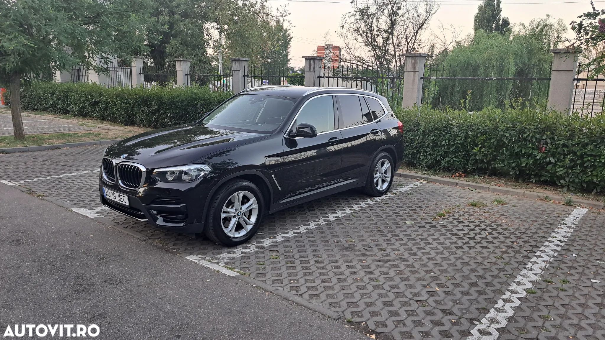 BMW X3 30e xDrive AT PHEV - 1