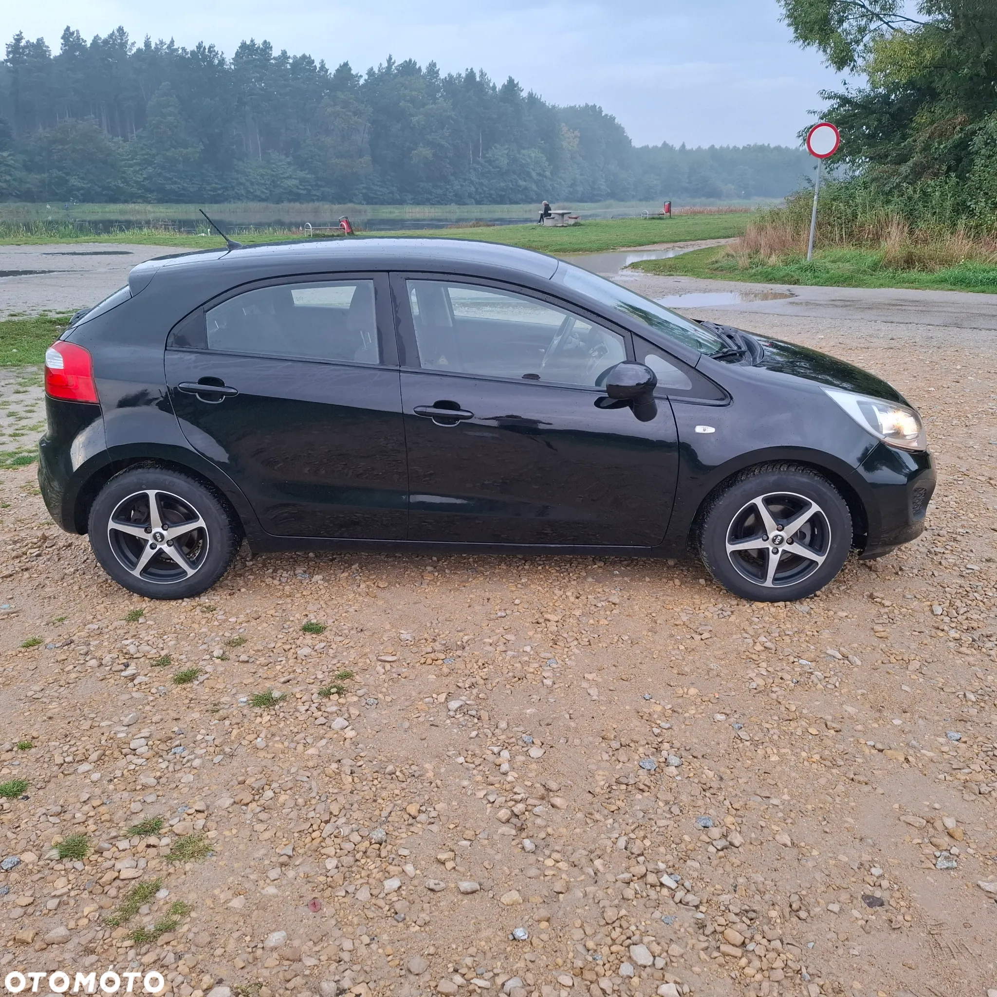 Kia Rio 1.2 Edition 7 - 13