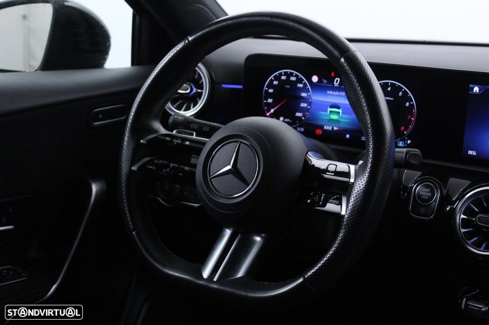 Mercedes-Benz A 200 AMG Line Aut. - 16