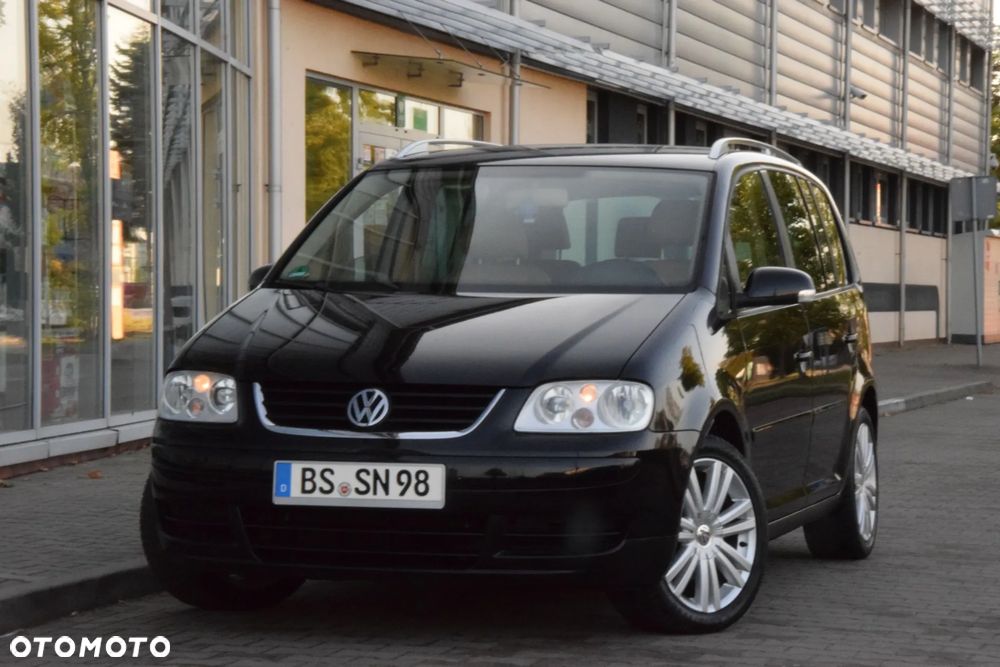 Volkswagen Touran - 37
