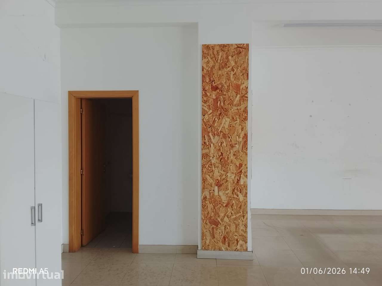 ARRENDAMENTO | EXCELENTE ESPAÇO COMERCIAL NA PRAIA DE MIRA - Grande imagem: 4/5