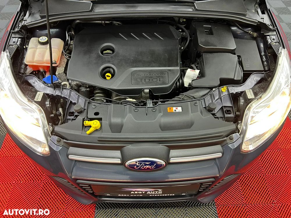 Ford Focus - 20