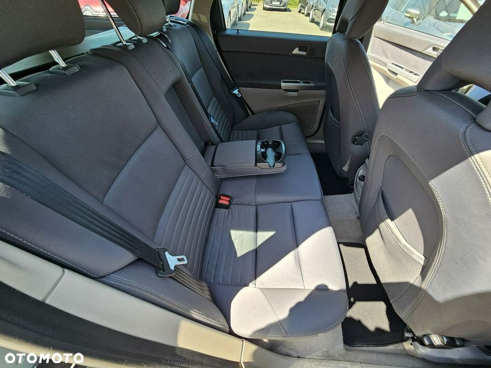 Volvo V50 - 31