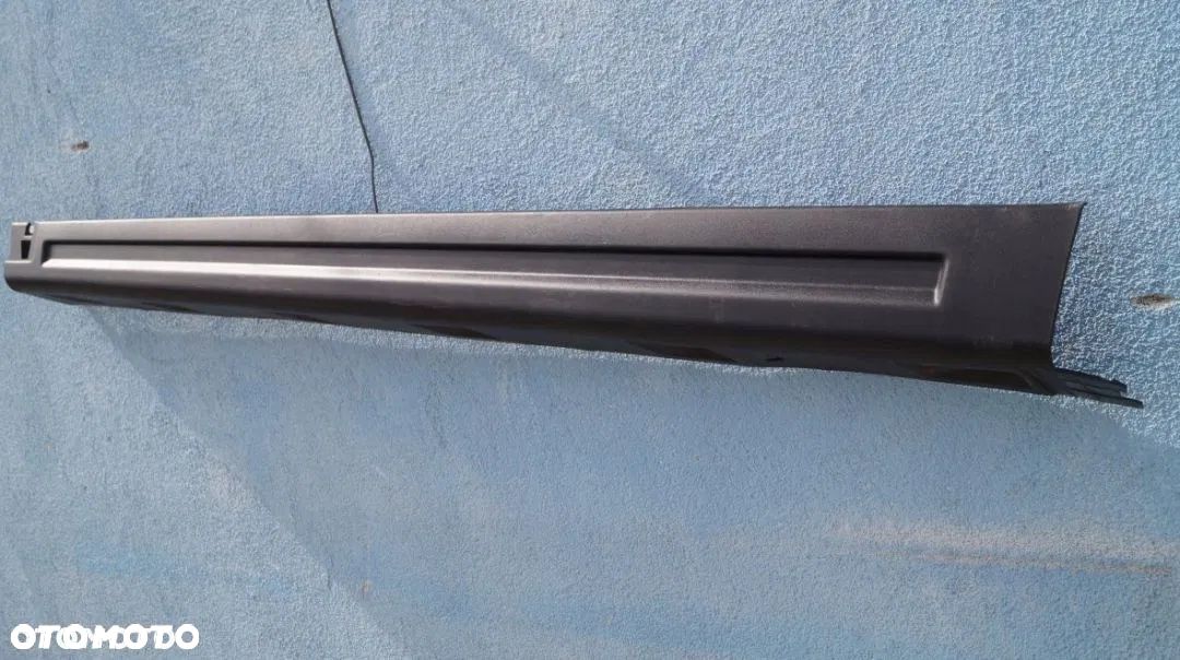 Listwa progowa Range Rover Sport lift 08-12 - 1