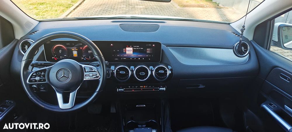 Mercedes-Benz B 180 d - 8