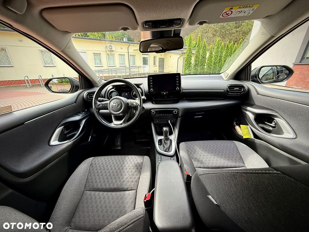 Toyota Yaris - 14