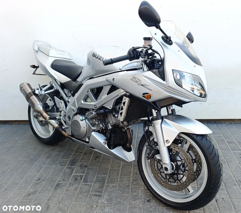 Suzuki SV - 8