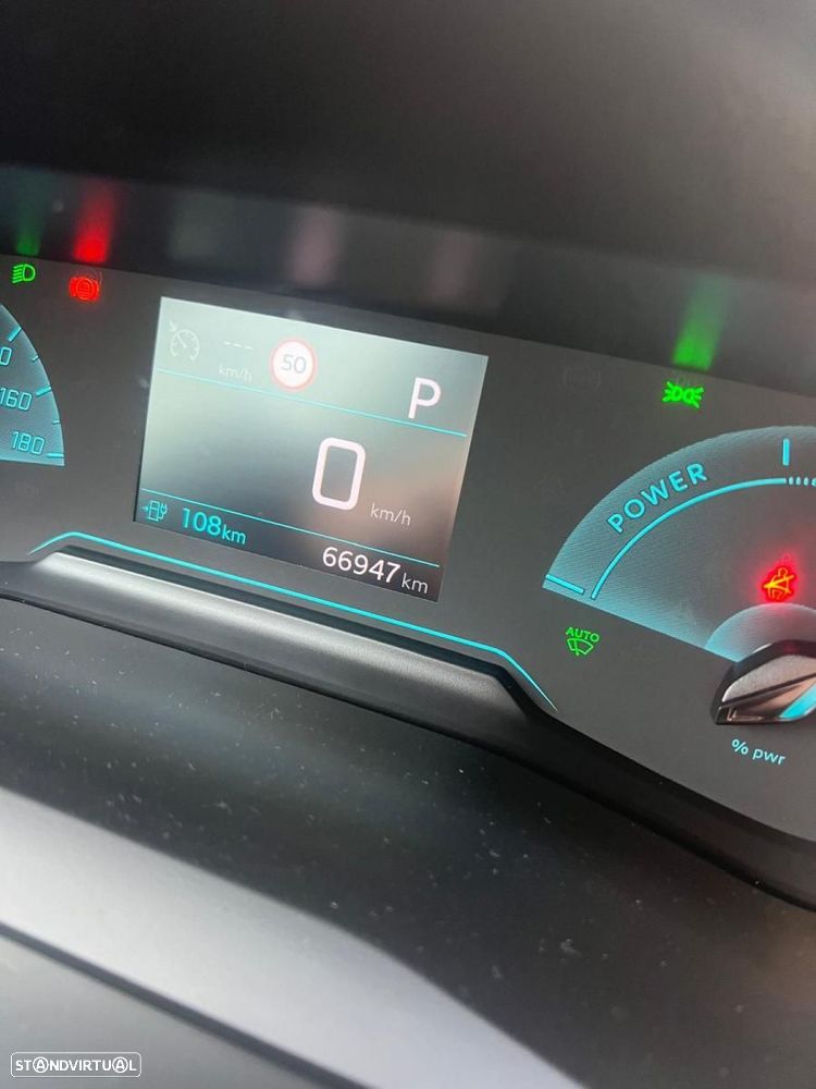 Peugeot e-208 50 kWh Active - 10