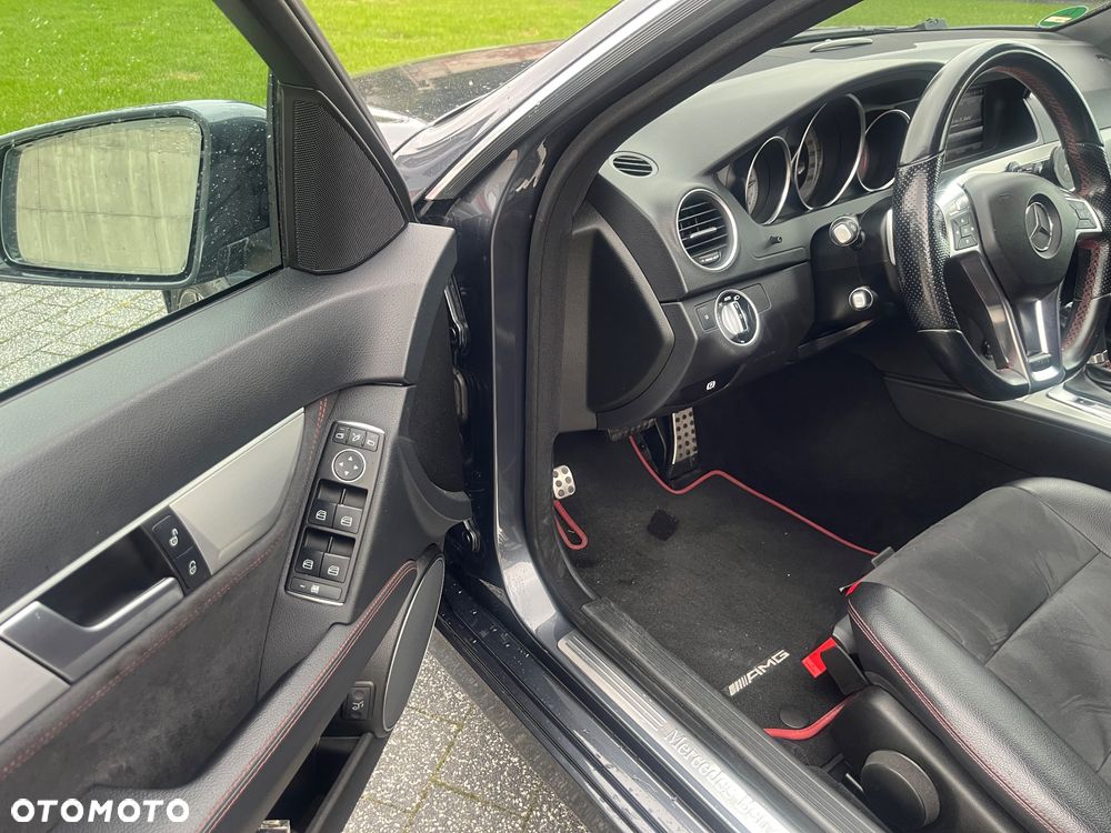 Mercedes-Benz Klasa C 350 CDI 7G-TRONIC Avantgarde Edition - 11