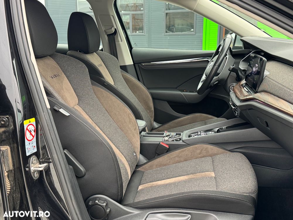 Skoda Octavia Combi 2.0 TDI 4x4 DSG Scout - 11