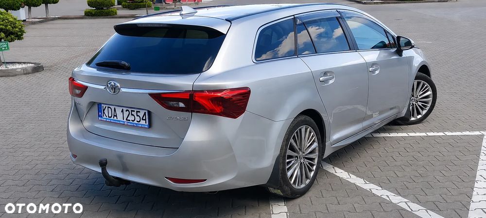 Toyota Avensis Touring Sports 1.8 Business Edition - 5