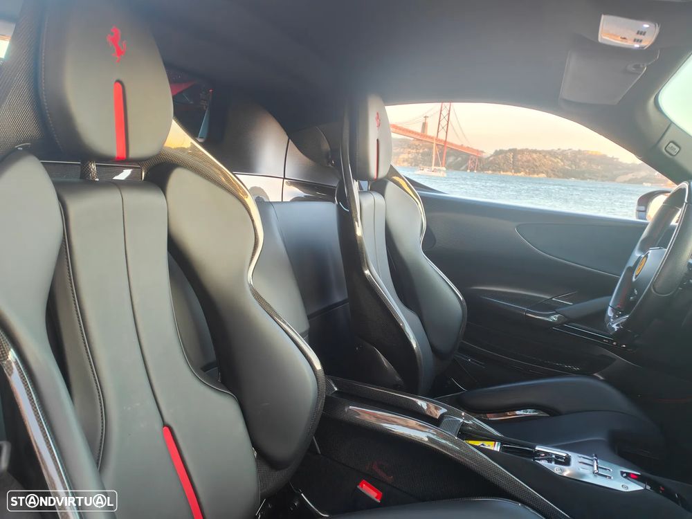 Ferrari SF90 Stradale Fiorano - 11