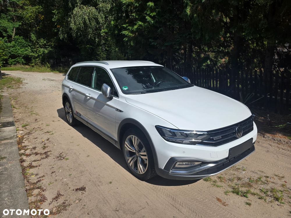 Volkswagen Passat Alltrack - 3