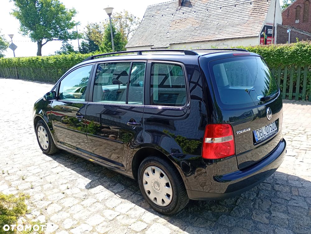 Volkswagen Touran 1.9 TDI DPF Trendline - 32