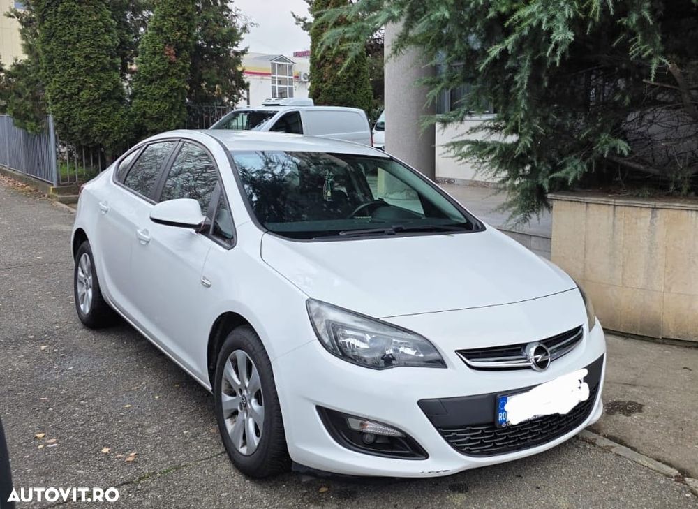 Opel Astra - 1