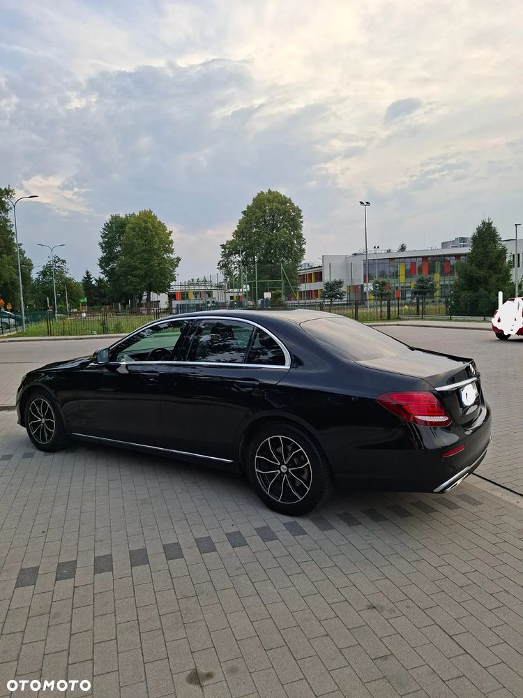 Mercedes-Benz Klasa E 200 9G-TRONIC - 19