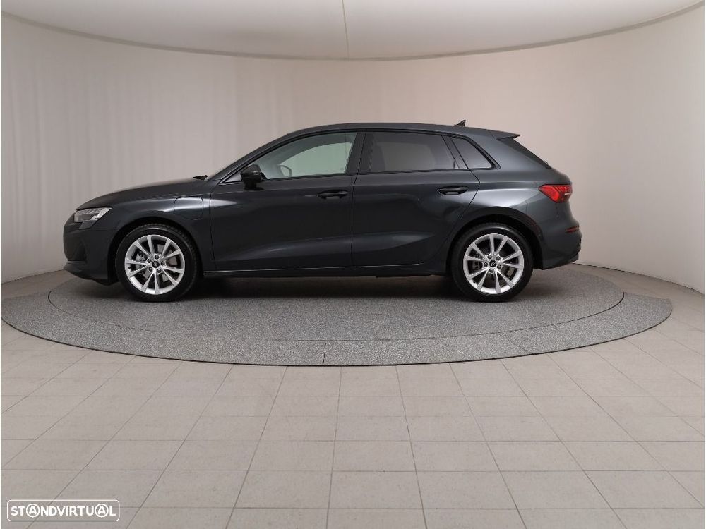 Audi A3 Sportback - 3