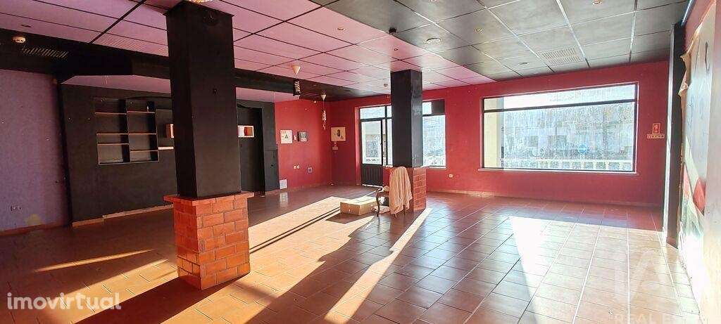 Loja / Estabelecimento Comercial em Proença-a-Nova e Peral de 61,00 m2 - Grande imagem: 3/19