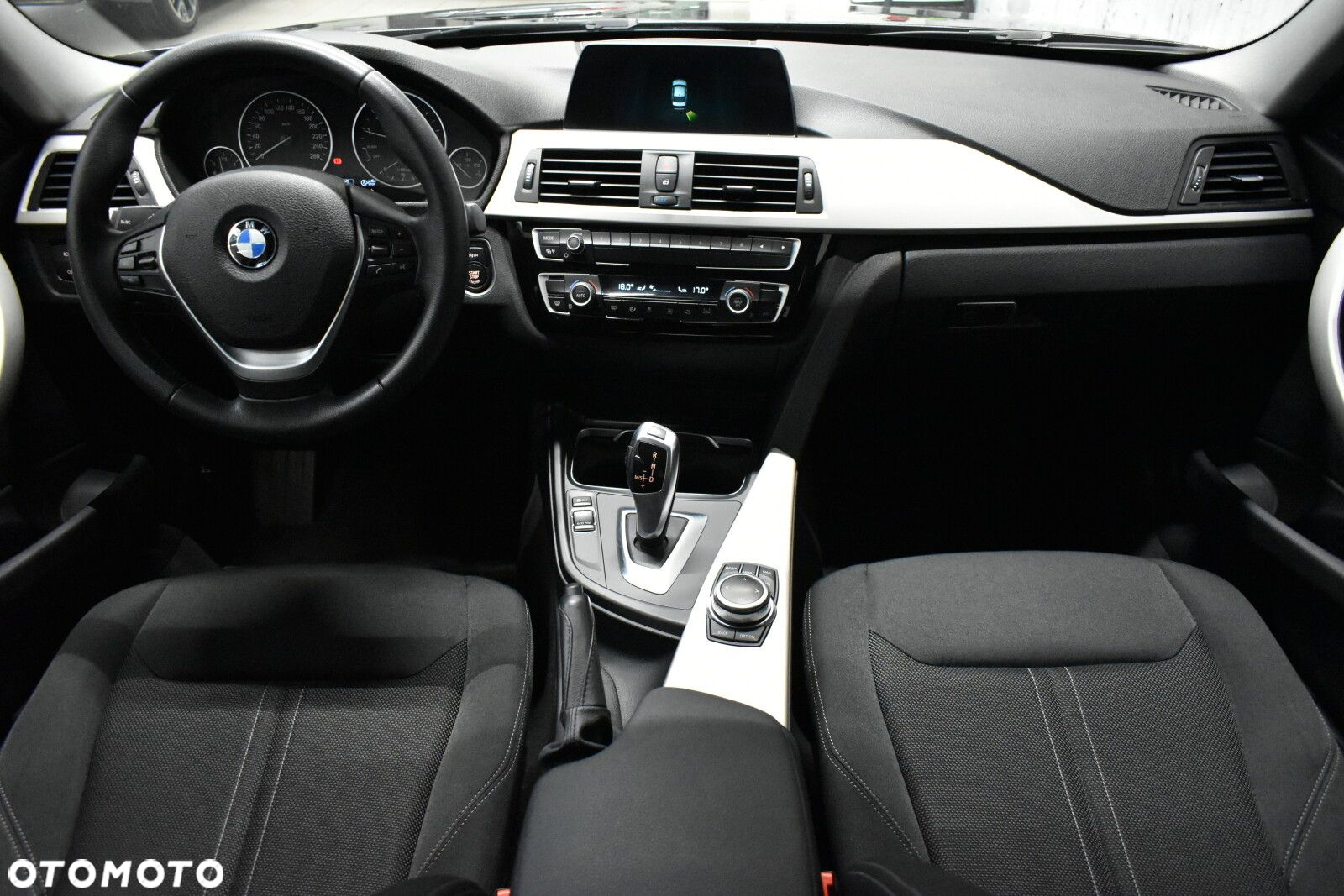 BMW Seria 3 318i Advantage - 5