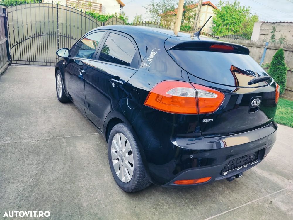 Kia Rio 1.4 Spirit - 3