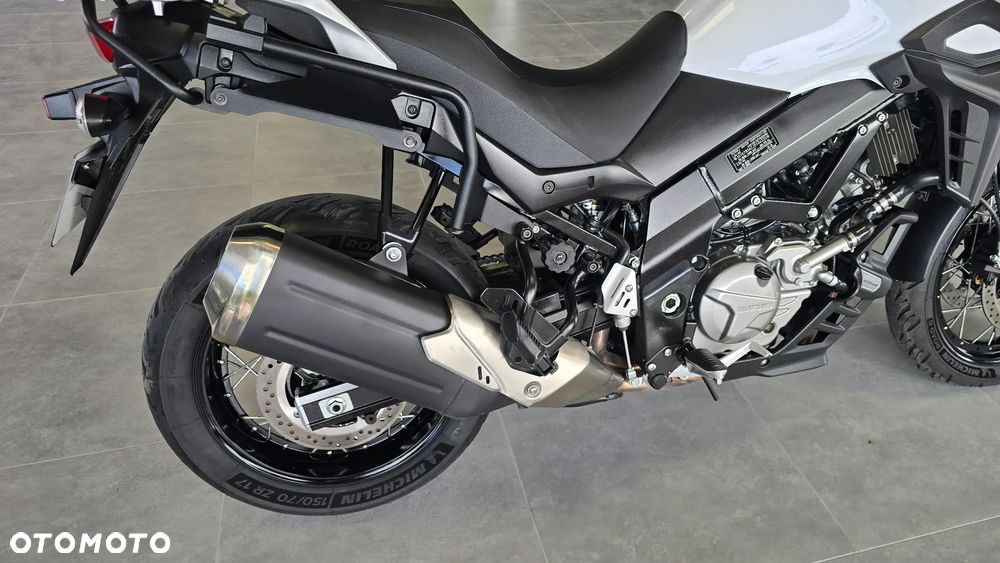 Suzuki V-STROM - 28