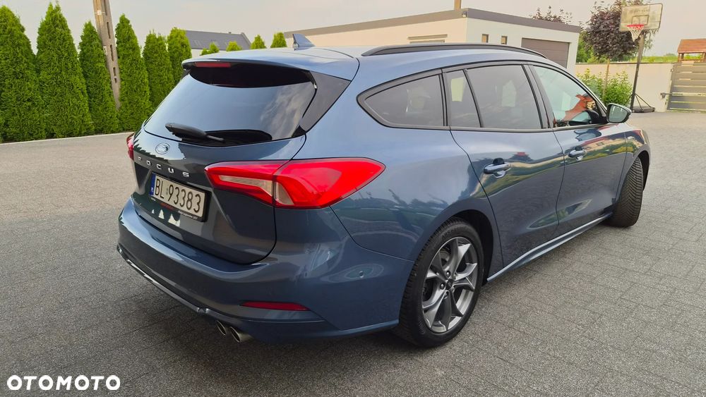 Ford Focus 2.0 TDCi ST-Line Red ASS PowerShift - 32