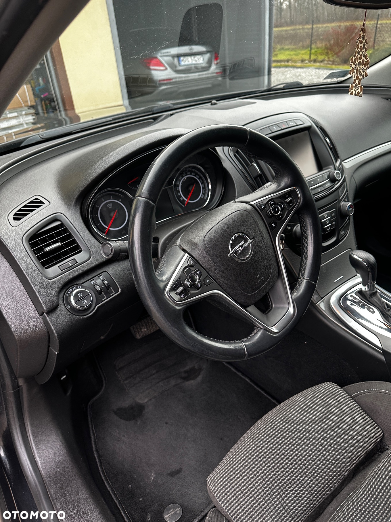 Opel Insignia 2.0 CDTI - 9