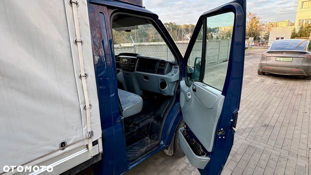 Ford Transit - 16